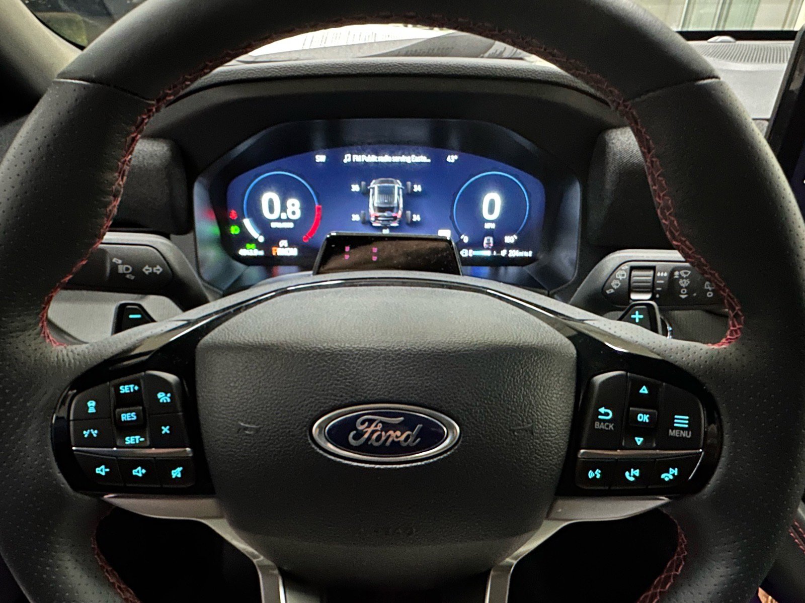 Certified 2025 Ford Explorer ST image 34