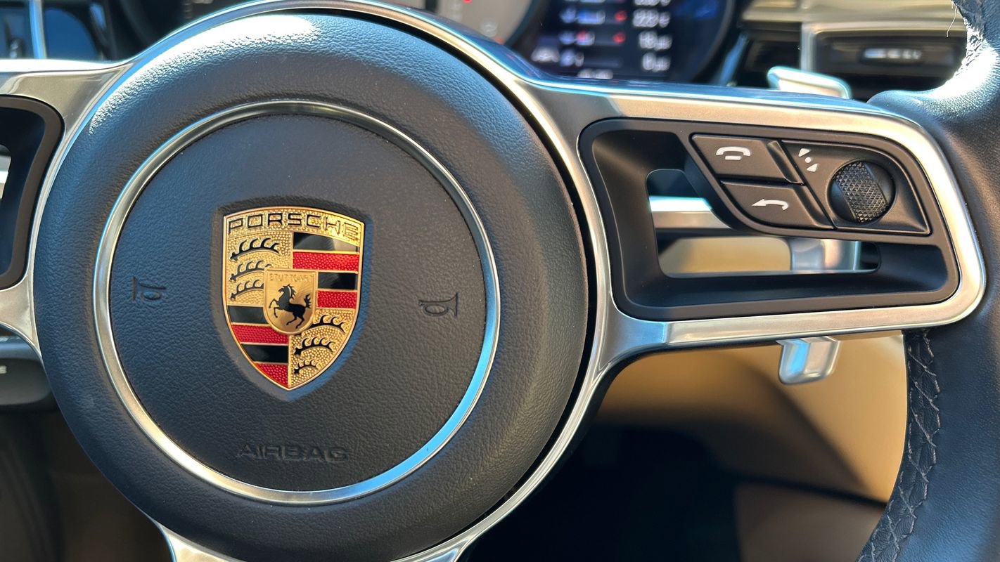 Used 2017 Porsche Macan S image 34