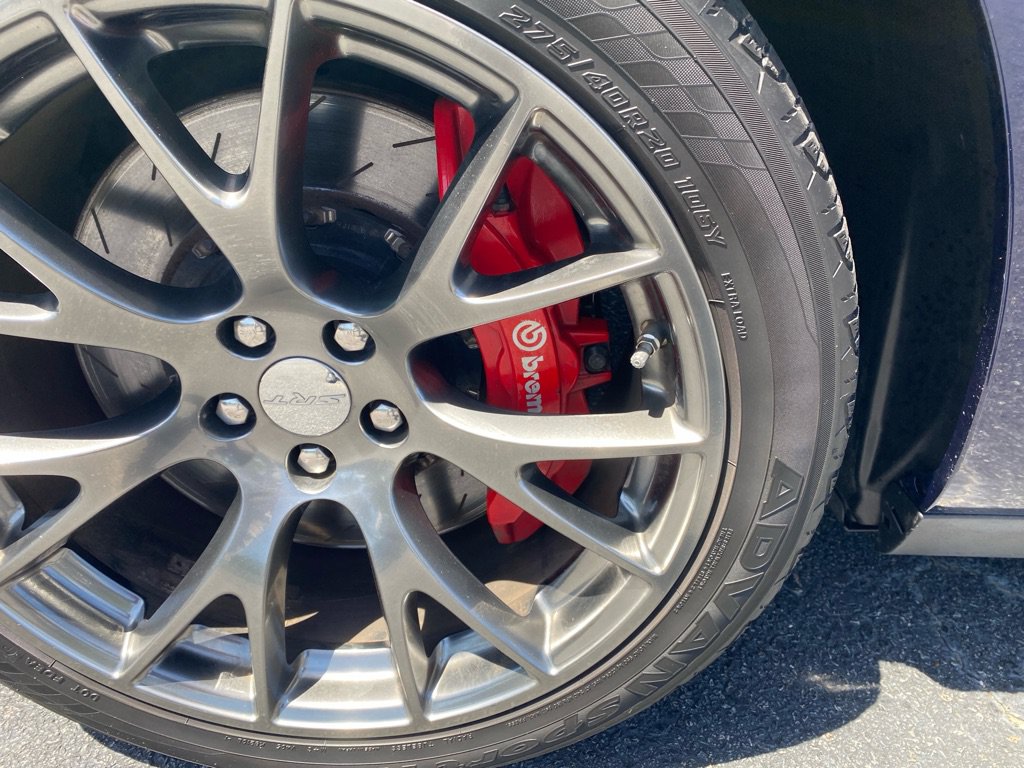Used 2015 Dodge Challenger SRT RWD image 13