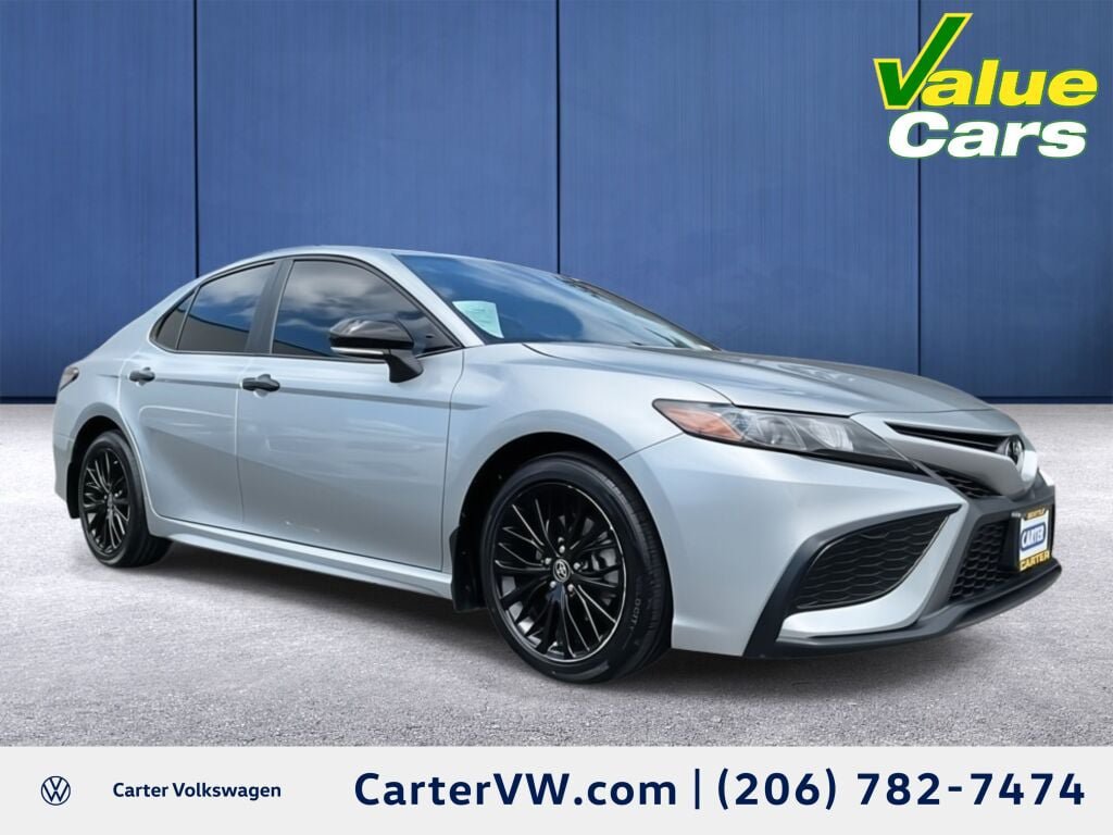Used 2022 Toyota Camry SE w/ Carpet Mat Package (TMS) FWD image 1