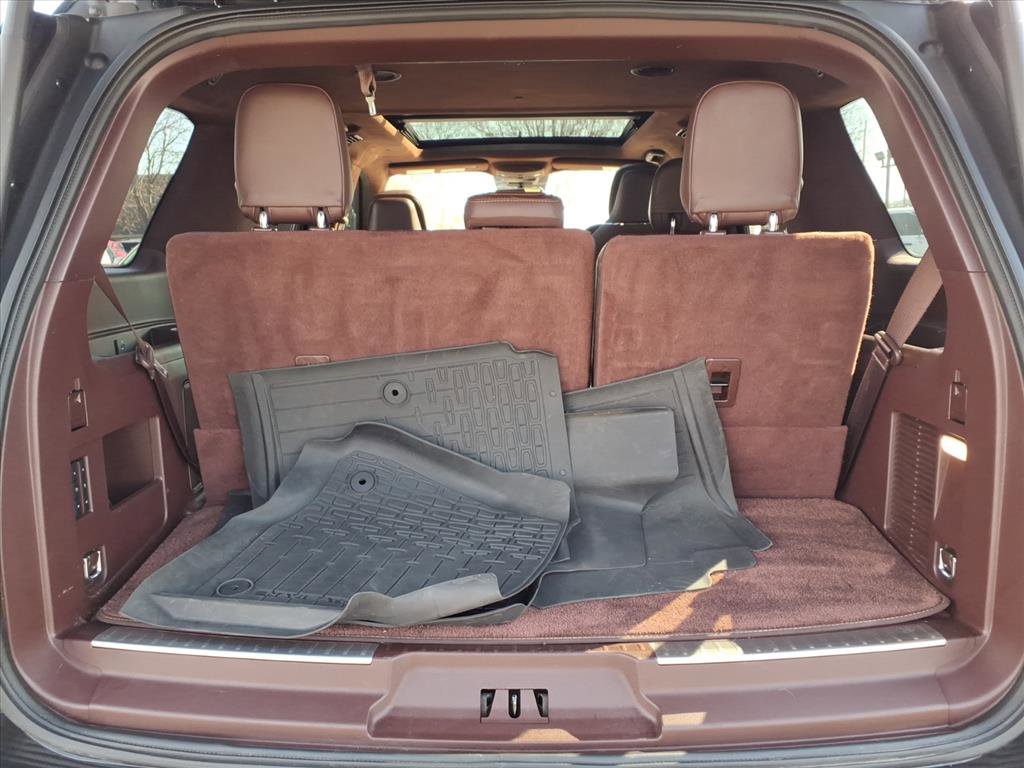 Used 2020 Lincoln Navigator Black Label w/ Cargo Convenience Package image 33