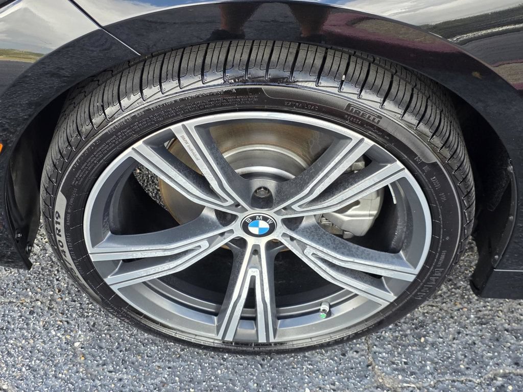 Used 2020 BMW 330i Sedan w/ Convenience Package RWD image 34
