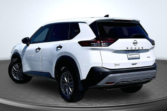 Used 2023 Nissan Rogue S AWD/4WD image 4