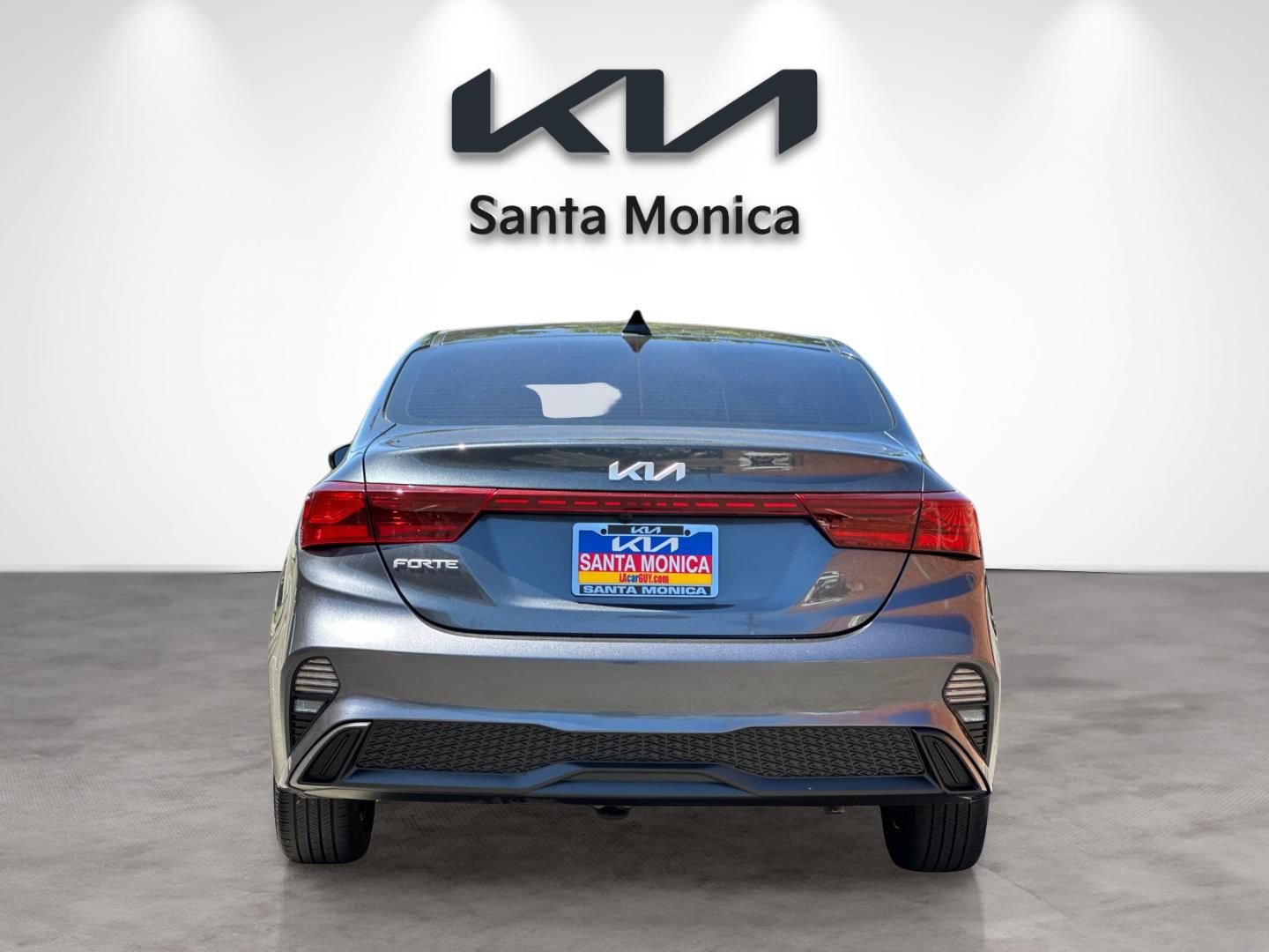 Certified 2023 Kia Forte LXS FWD image 5