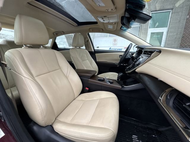 Certified 2018 Toyota Avalon Limited image 22