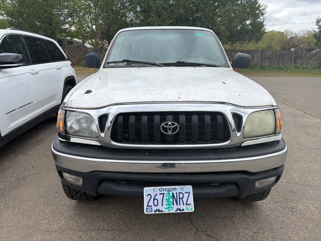 Used 2004 Toyota Tacoma PreRunner RWD image 2