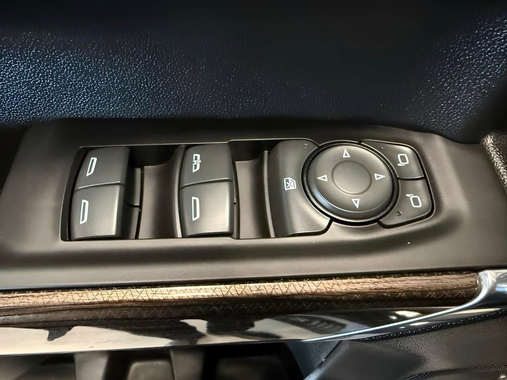 Used 2019 Chevrolet Silverado 1500 LT Trail Boss image 25