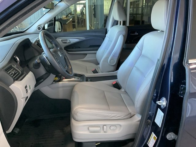 Certified 2023 Honda Ridgeline RTL image 4