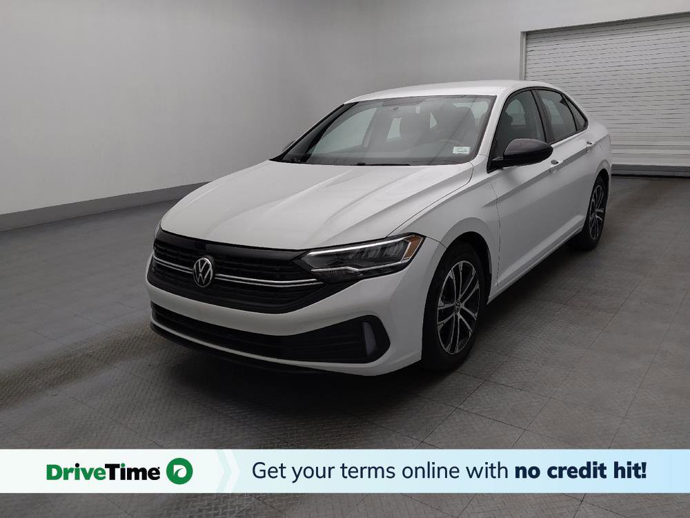 Used 2022 Volkswagen Jetta Sport image 1