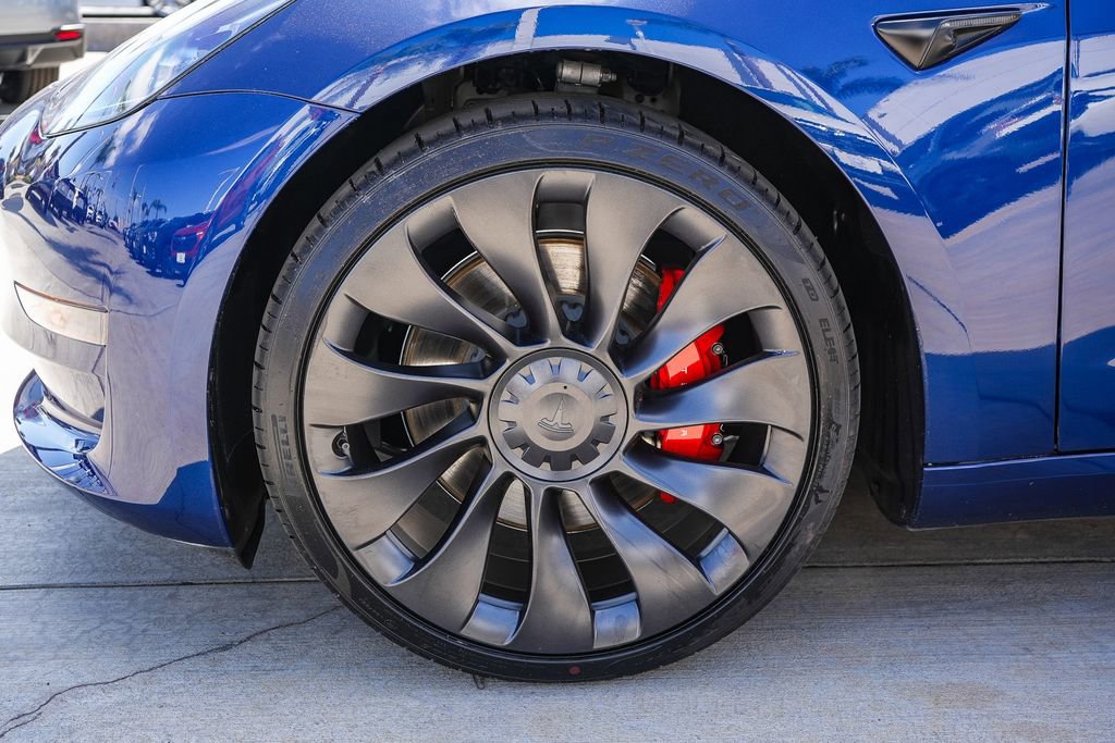 Used 2023 Tesla Model 3 Performance image 12