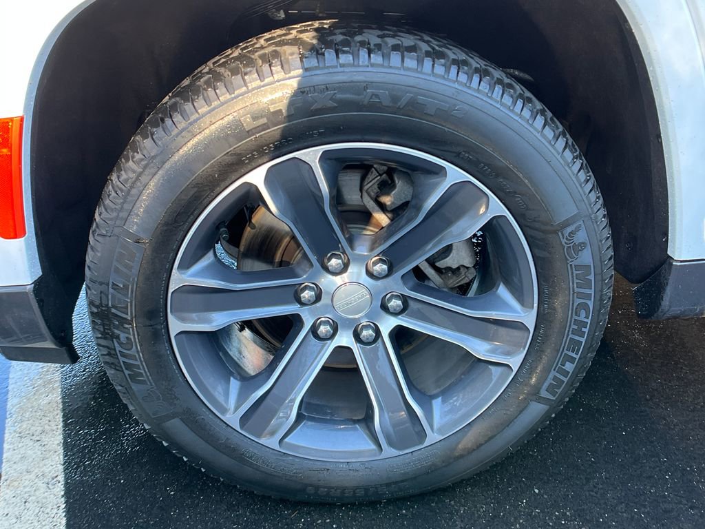 Used 2022 Jeep Grand Wagoneer Series I w/ Flexible Seating Group image 26