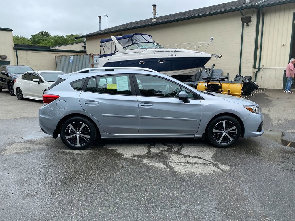 Used 2023 Subaru Impreza Premium image 3