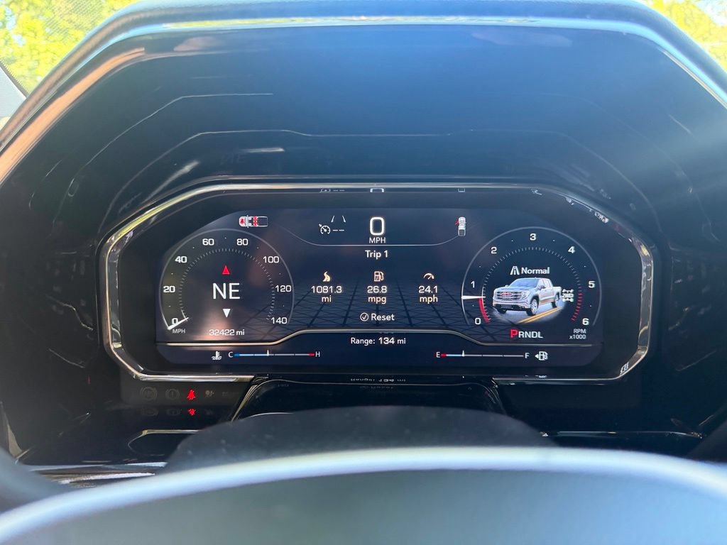 Used 2024 GMC Sierra 1500 Elevation w/ LPO, Elevation Black Package AWD/4WD image 19