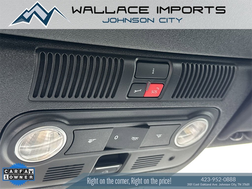 Used 2015 Volkswagen Beetle R-Line image 41