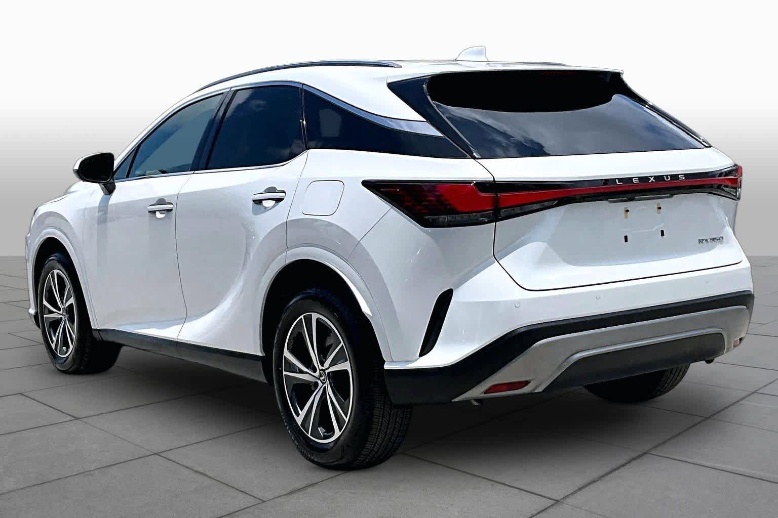 Used 2026 Lexus RX 350 Premium w/ Accessory Package (Z1) FWD image 12
