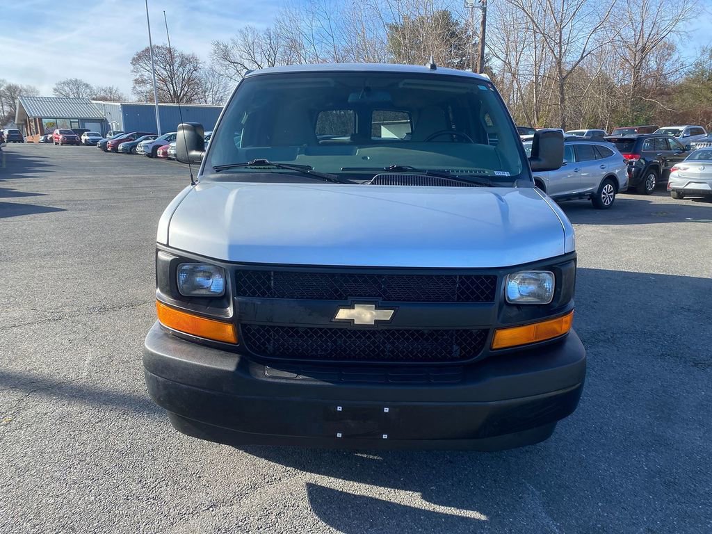 Used 2017 Chevrolet Express 2500 LS image 3