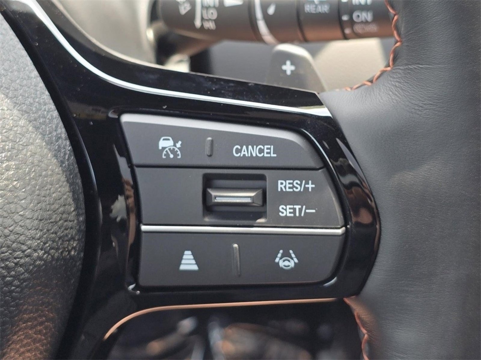 New 2025 Honda Pilot TrailSport image 34