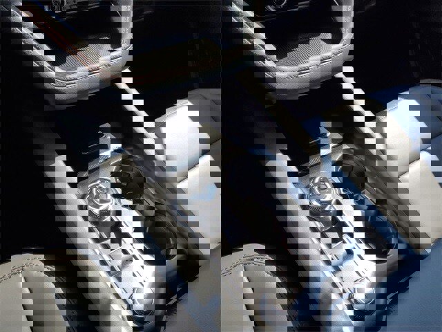 New 2025 Ford Explorer Active w/ Active Comfort Package image 65