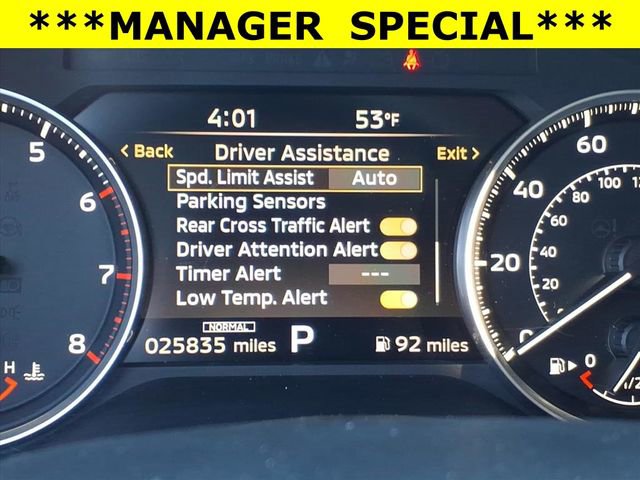 Used 2025 Mitsubishi Outlander SE image 7