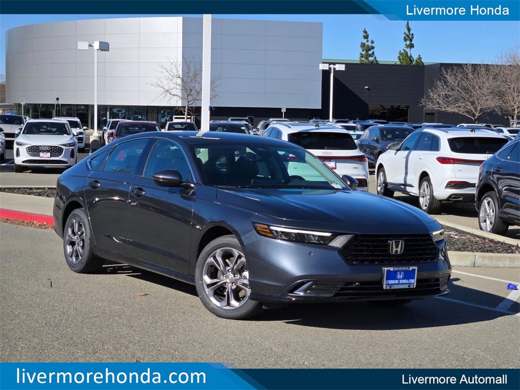 New 2026 Honda Accord EX-L image 1
