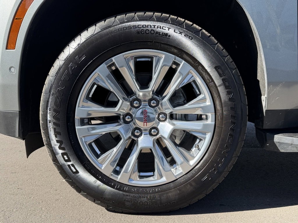 Used 2025 GMC Yukon Denali image 9