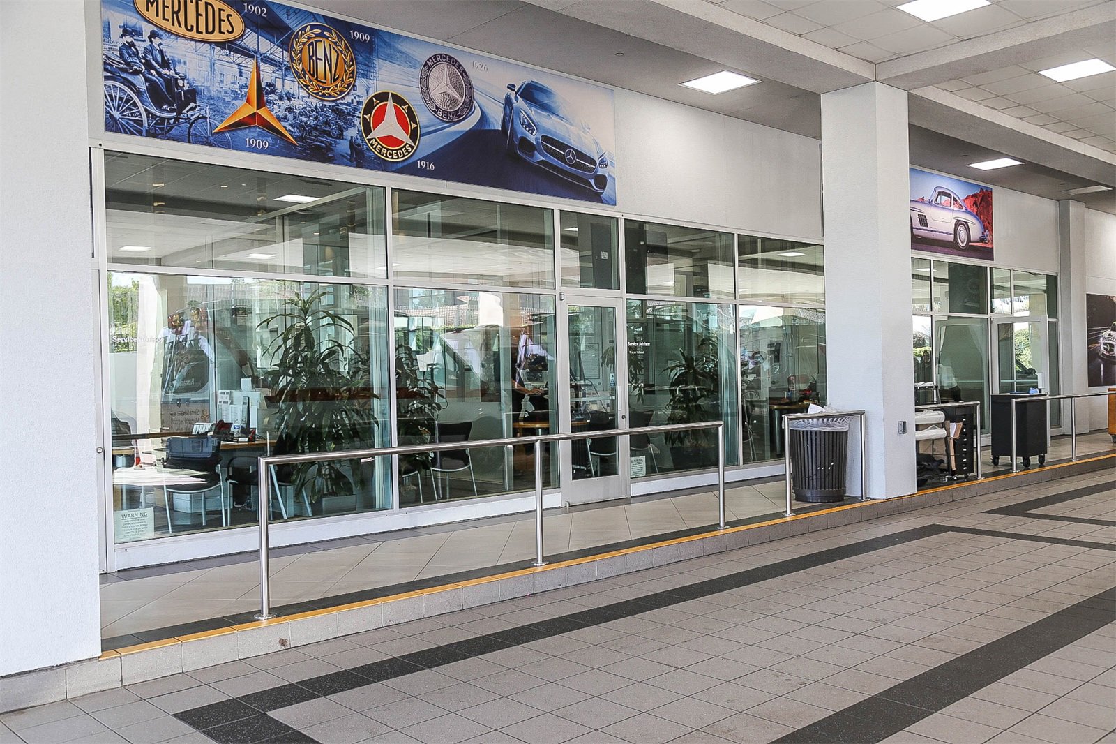 Used 2024 Ford F150 Raptor image 30