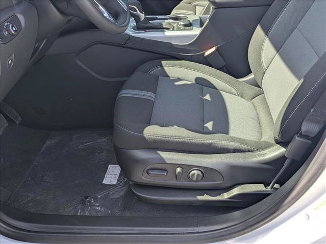 New 2026 Chevrolet Blazer LT w/ LPO, Black Sport Package FWD image 4