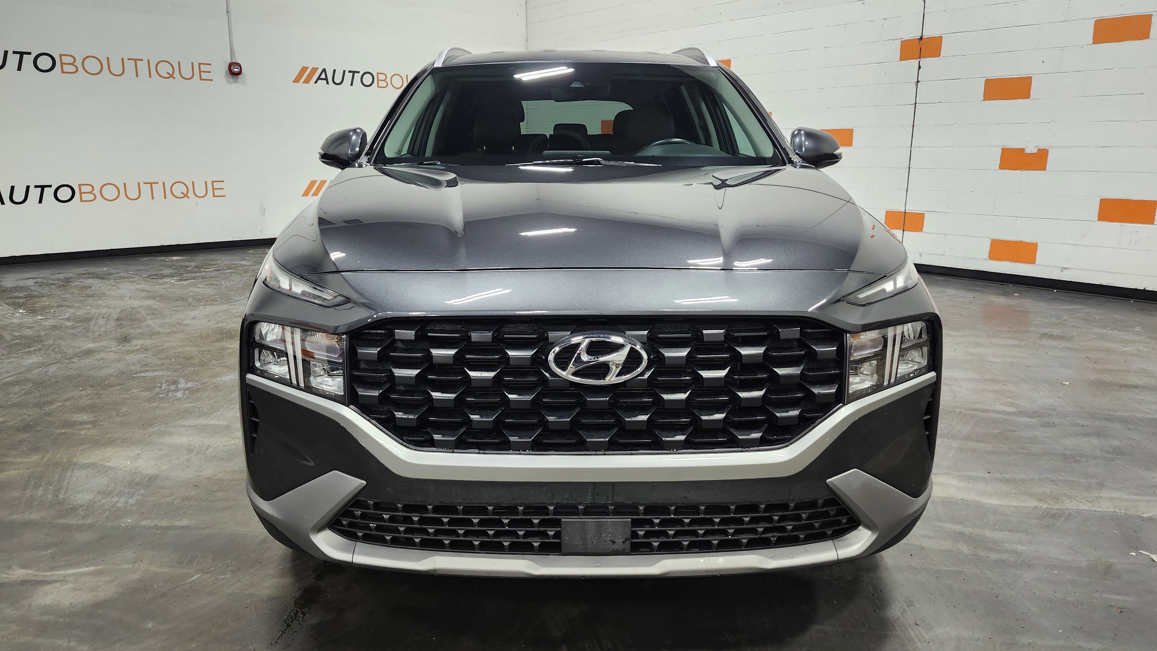 Used 2023 Hyundai Santa Fe SEL image 14