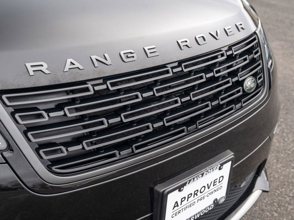 Used 2024 Land Rover Range Rover Velar Dynamic SE image 16