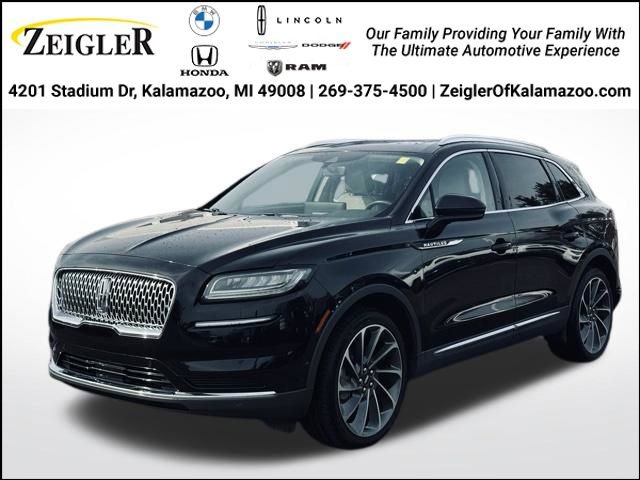 Used 2022 Lincoln Nautilus Reserve w/ Equipment Group 201A image 1