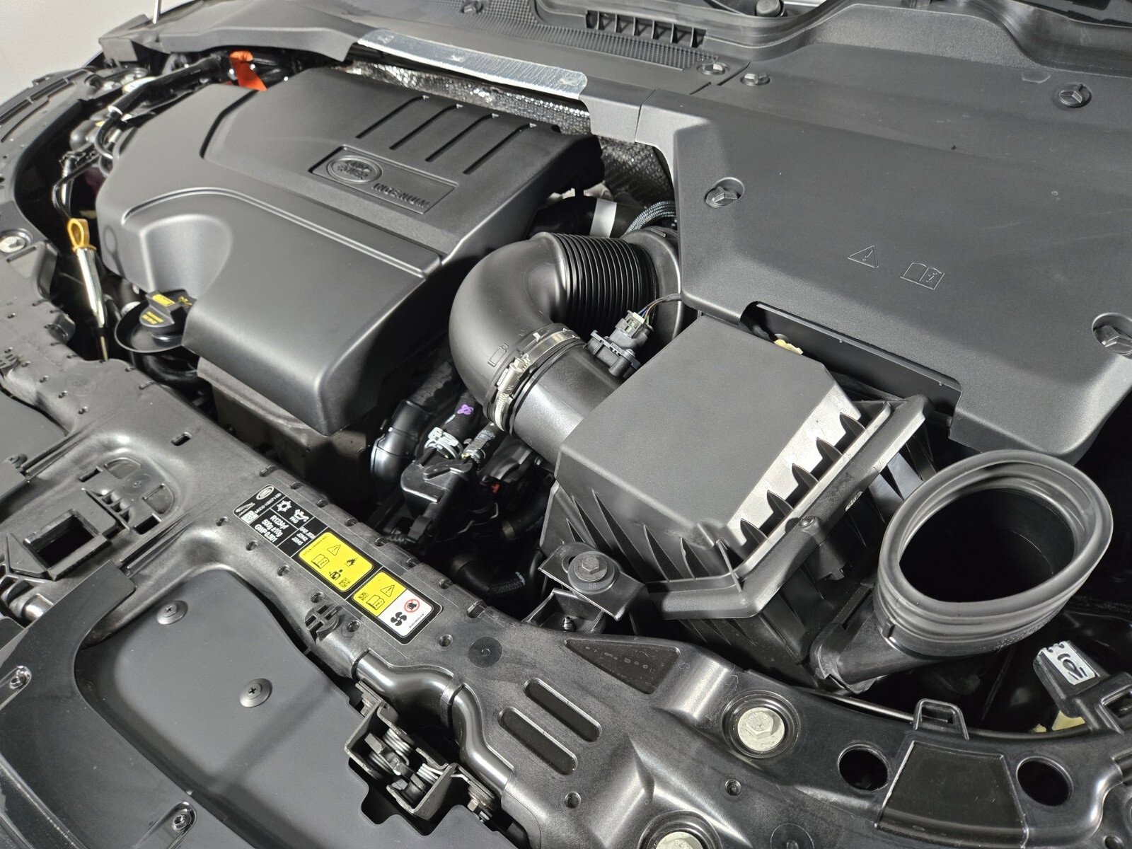 New 2026 Land Rover Range Rover Evoque Dynamic SE image 24