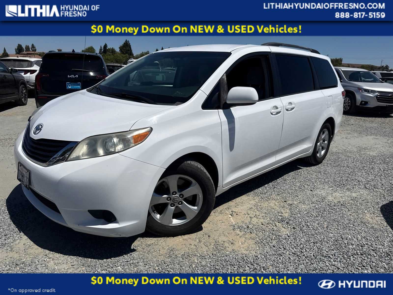 Used 2012 Toyota Sienna LE FWD video 1