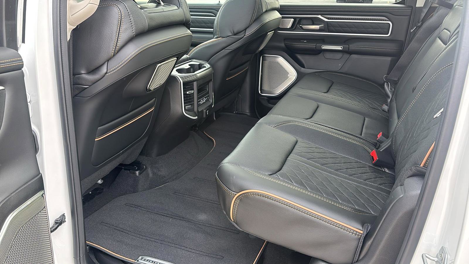 New 2026 RAM 1500 Tungsten w/ Trailer Tow Group image 28