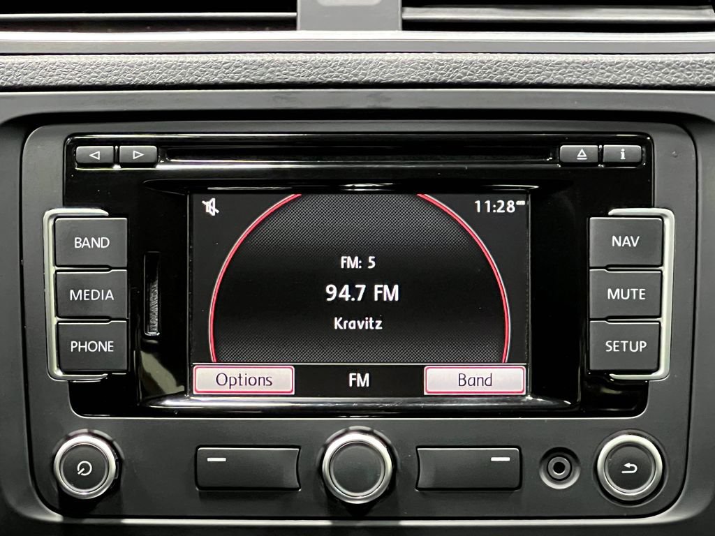 Used 2011 Volkswagen Jetta SEL image 23