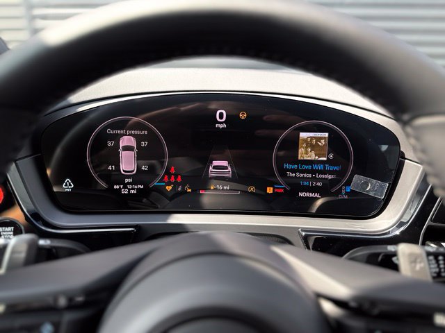 New 2026 Porsche Cayenne S AWD/4WD image 22