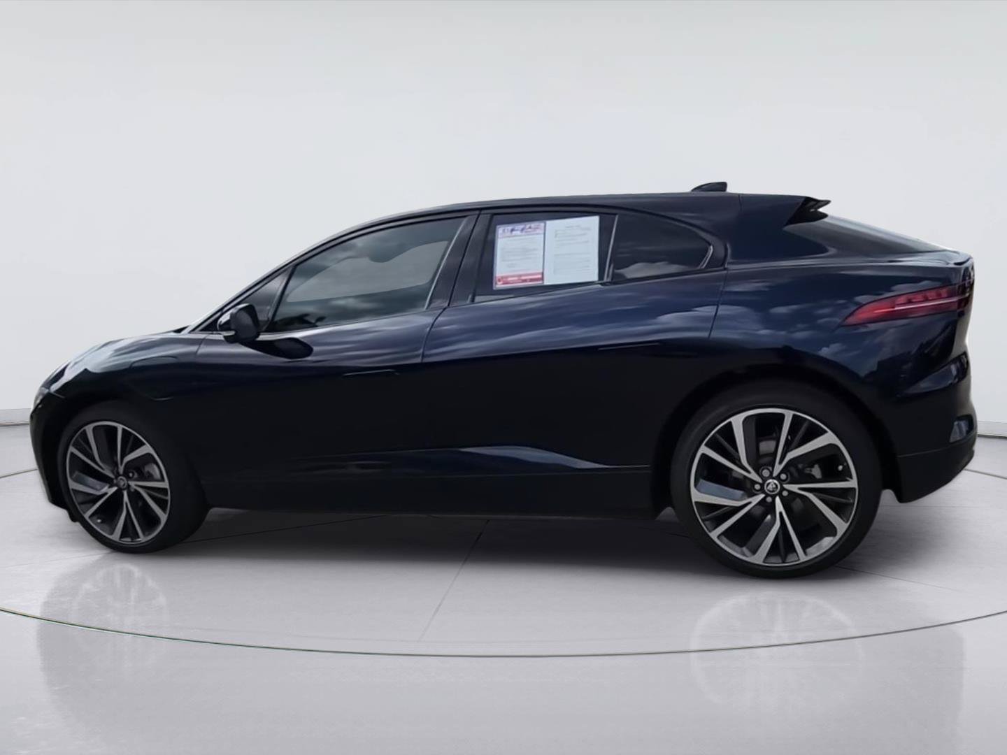 Used 2024 Jaguar I-PACE R-Dynamic HSE AWD/4WD image 6