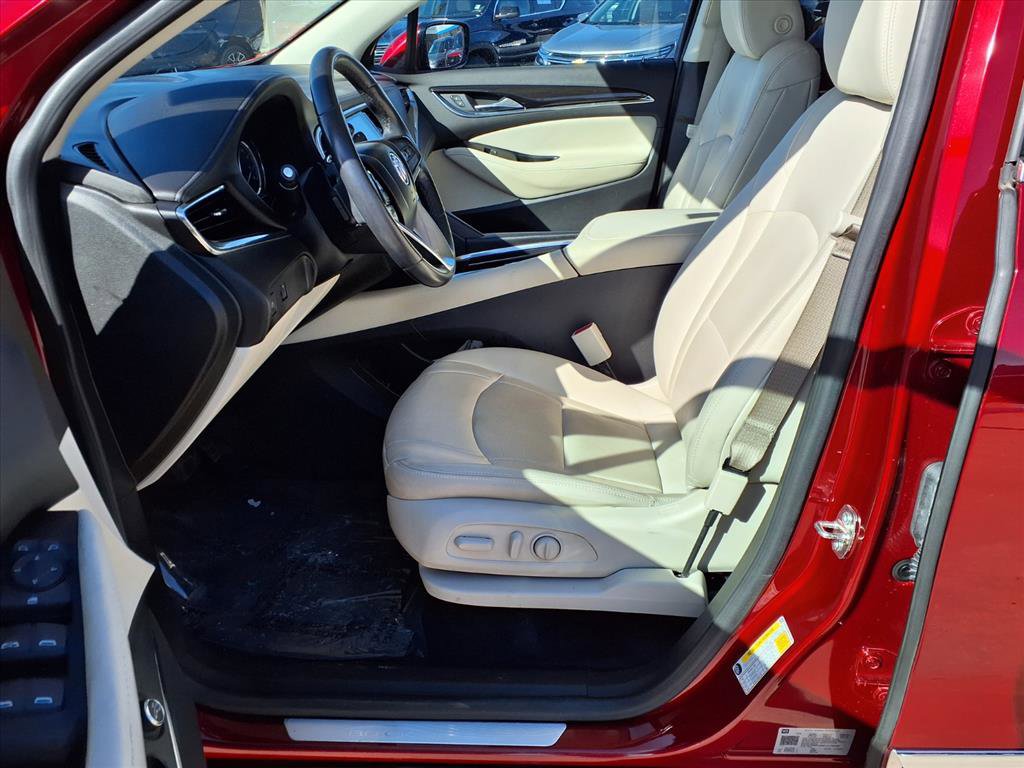 Used 2023 Buick Enclave Essence FWD image 15