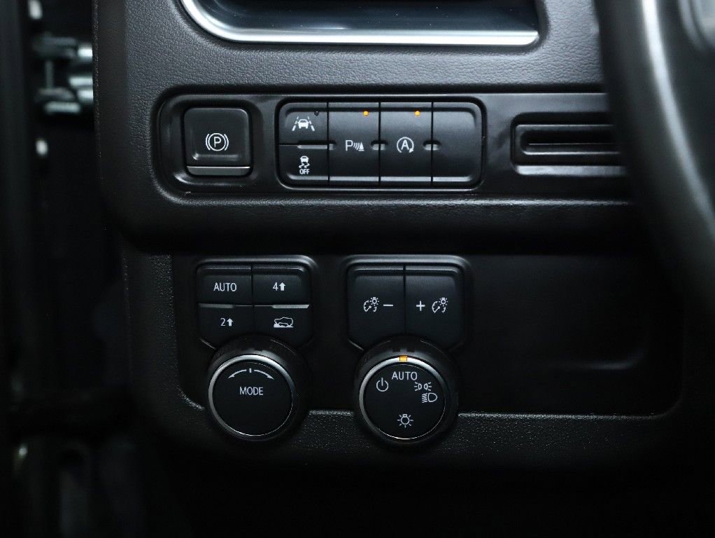 Used 2024 Chevrolet Tahoe LT image 25