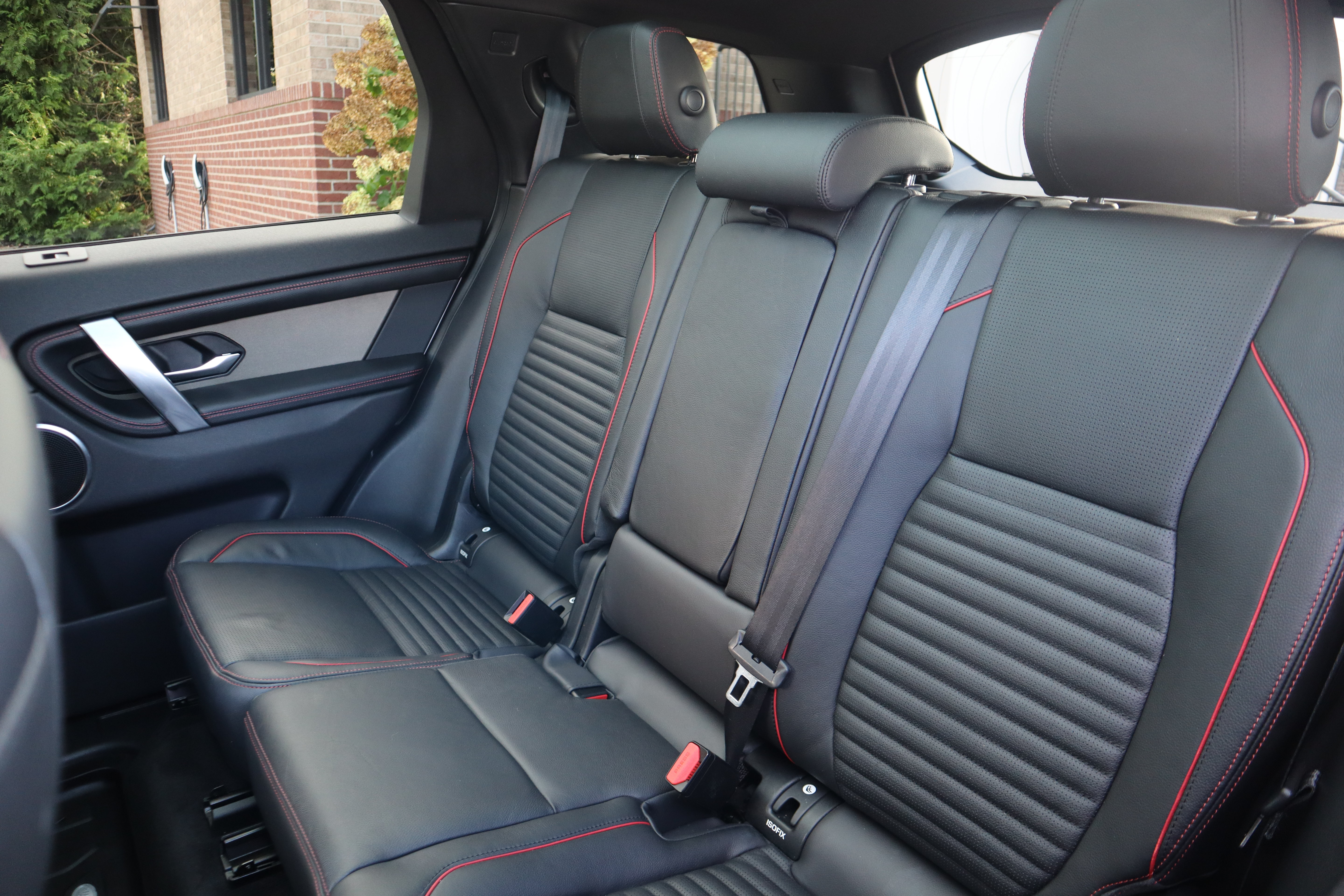 Used 2020 Land Rover Discovery Sport S R-Dynamic AWD/4WD image 24