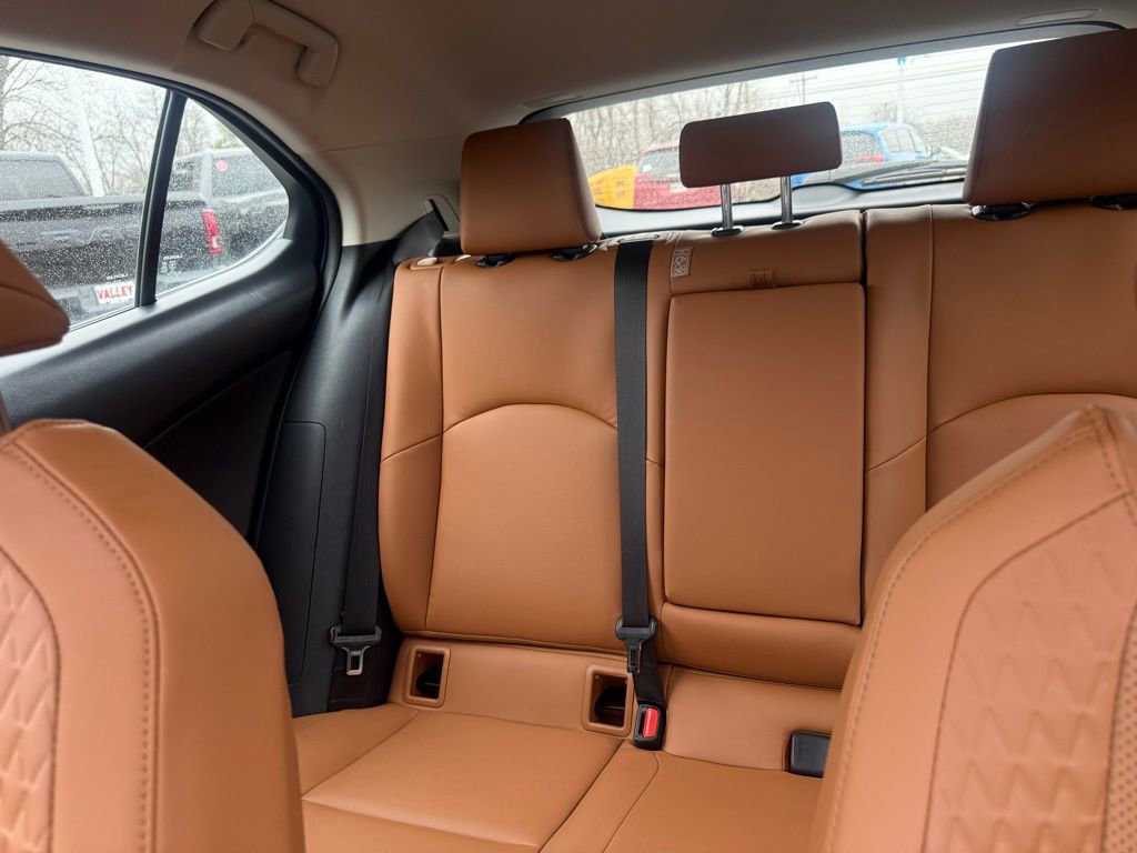 Used 2019 Lexus UX 200 w/ Accessory Package 2 image 28