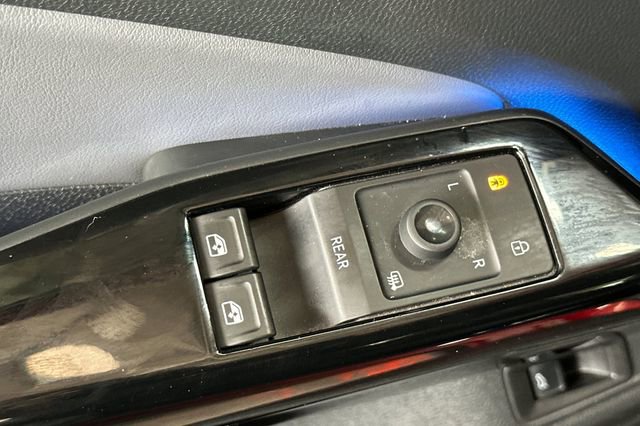 Used 2023 Volkswagen ID.4 Pro S image 14