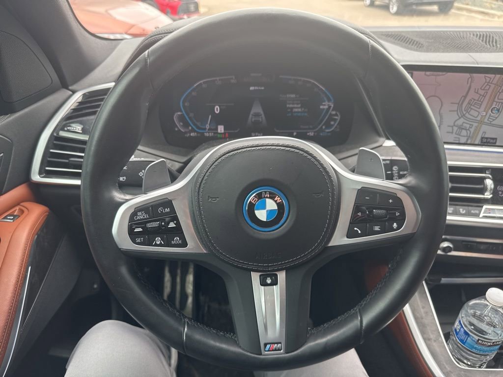 Used 2022 BMW X5 xDrive45e w/ M Sport Package image 16