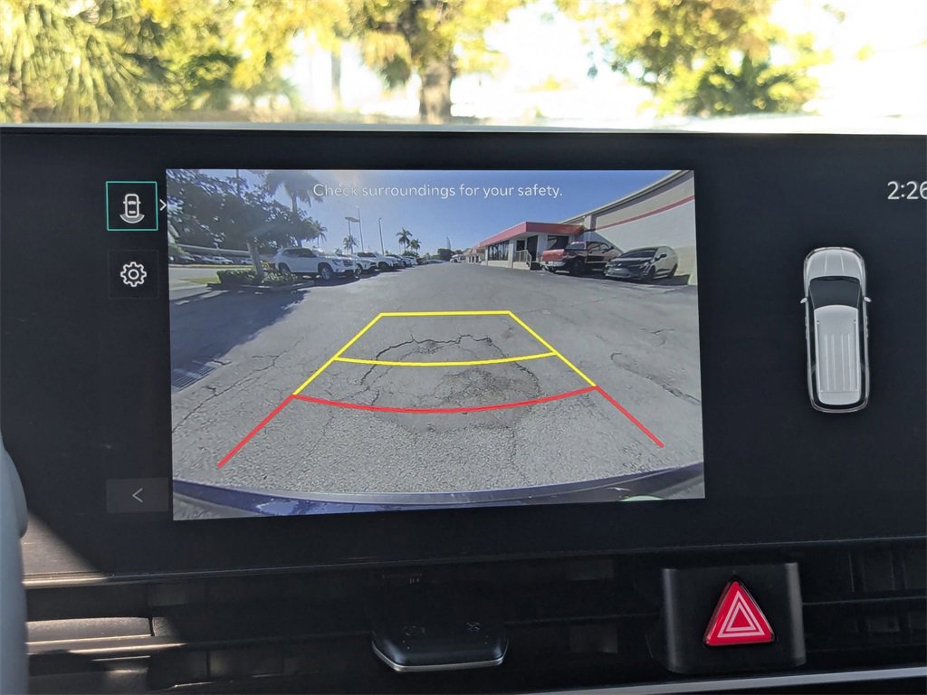 Used 2025 Kia Carnival image 18