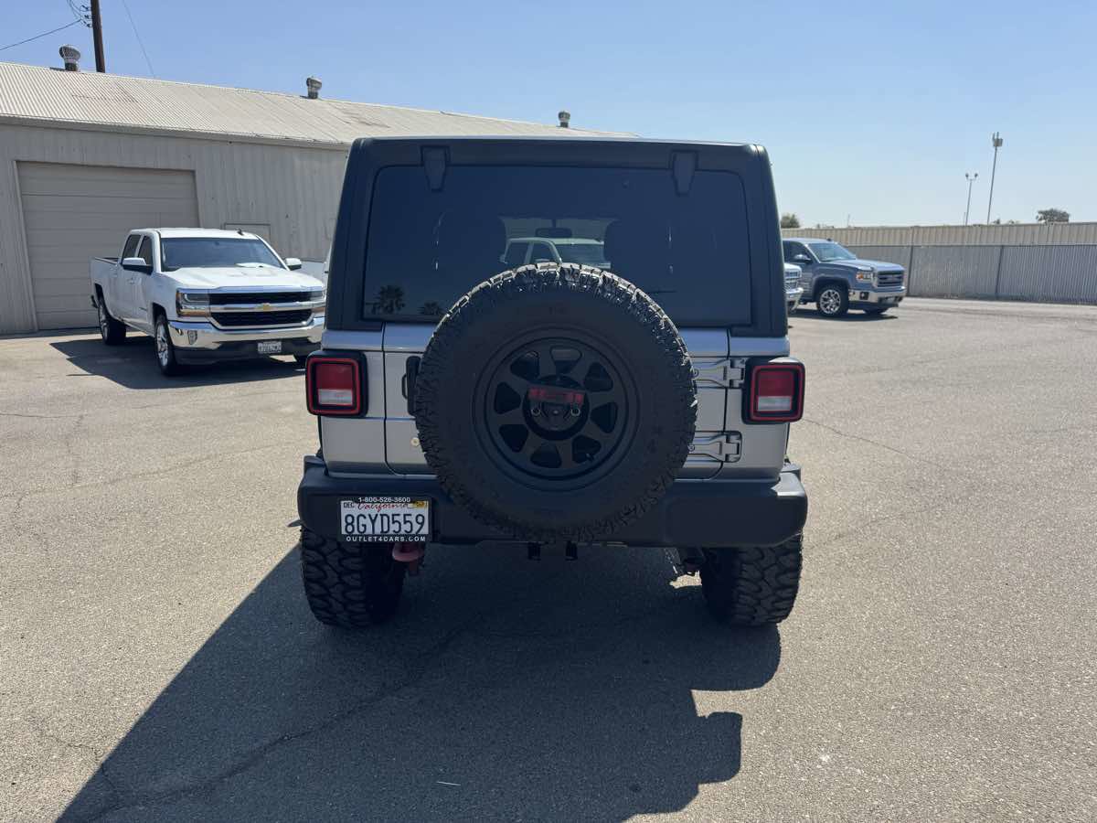 Used 2018 Jeep Wrangler Unlimited Sport S image 10
