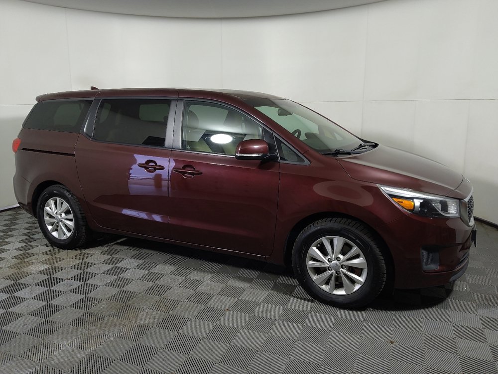 Used 2017 Kia Sedona LX FWD image 11