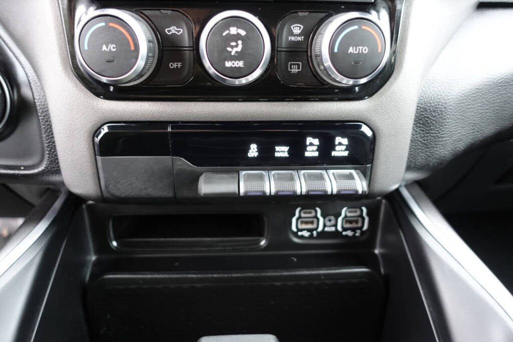 Used 2022 RAM 1500 Big Horn AWD/4WD image 45