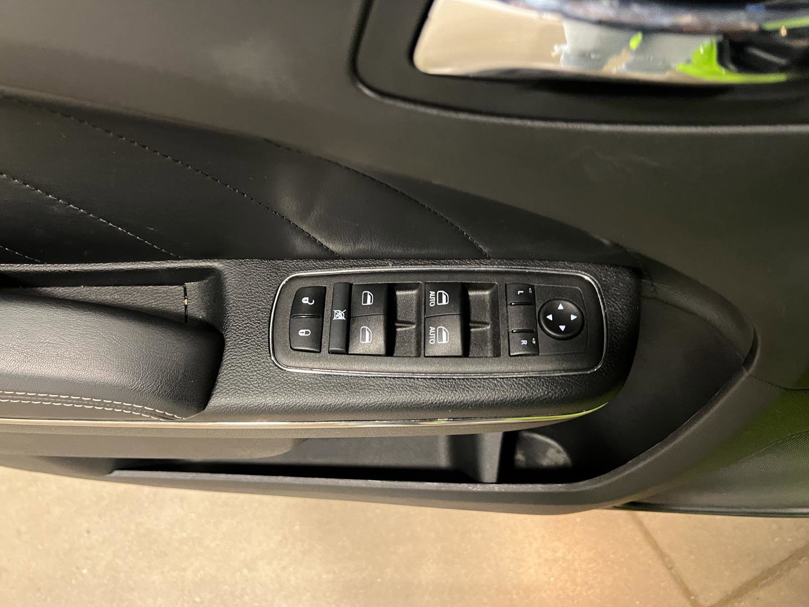 Used 2023 Dodge Charger SRT Hellcat image 26