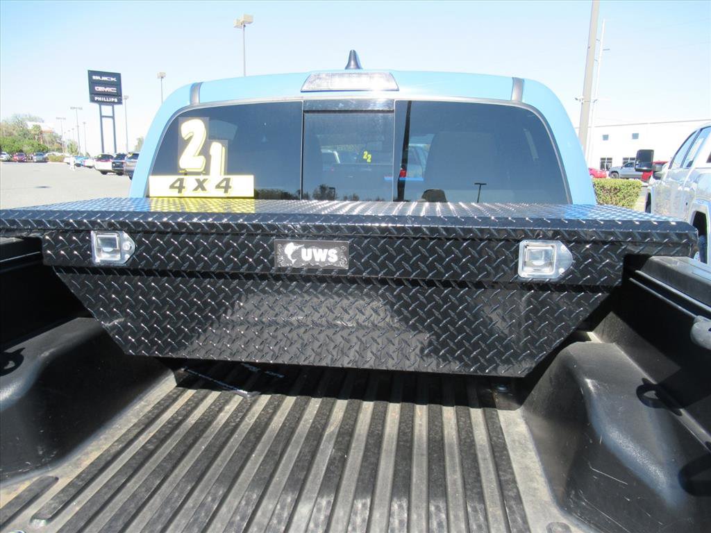 Used 2021 Toyota Tacoma TRD Sport image 11