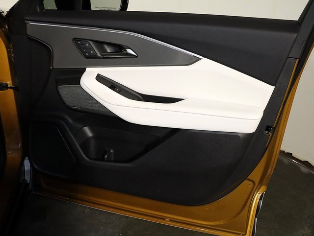 Certified 2024 Acura ZDX Type S image 36