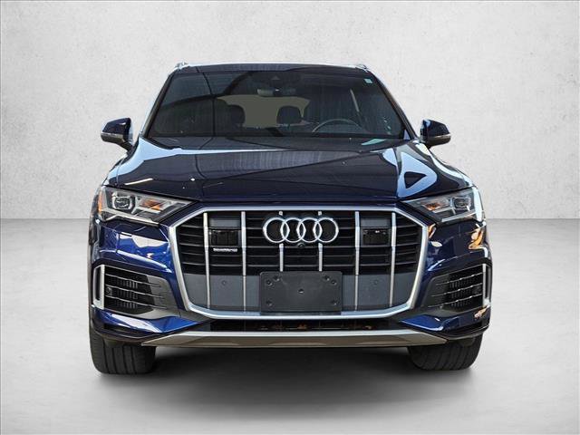 Used 2022 Audi Q7 Premium Plus image 2